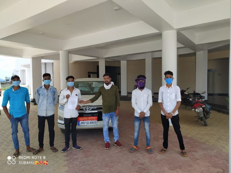 एबीवीपी की मांग पर जिला कलेक्टर ने लगाई फीस वृद्धि पर रोक
