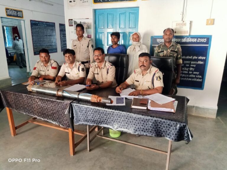 पम्प चोरी दो आरोपियों को पुलिस ने पकड़ा,2 नग समर्सिबल पम्प भी बरामद