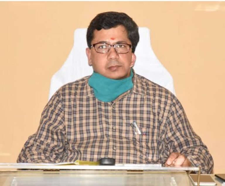 लॉकडाउन अवधि मे ऑनलाईंन शॉप द्वारा होम डिलिवरी पर लगी रोक,, गोडाउन में लोडिंग-अनलोडिंग की अवधि दो घंटे बढ़ी  कलेक्टर द्वारा संशोधित आदेश जारी