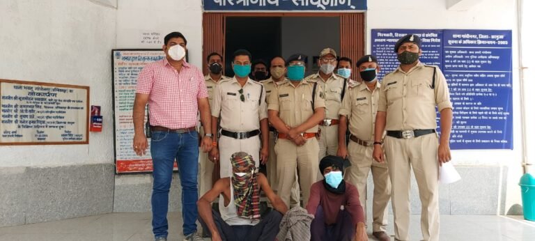 भगवानपुर खुर्द में हुए गोलीकांड के आरोपियों को पकड़ने मे गांधीनगर पुलिस को मिली सफलता…नातिन की आत्महत्या के पीछे हाथ होने के शक मे दिया घटना को अंजाम…