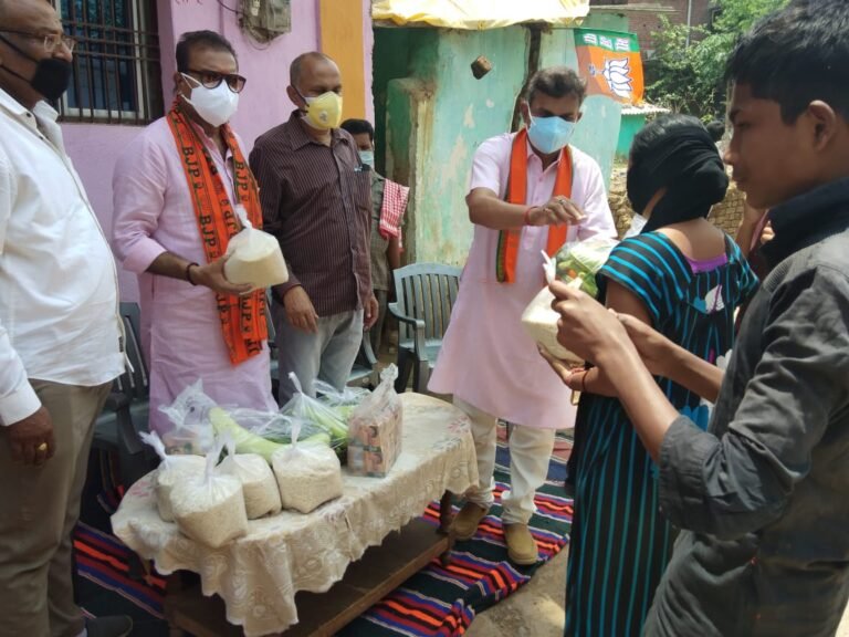 नरेंद्र मोदी सरकार के 7 वर्ष पूर्ण होने पर भाजपा सरगुजा द्वारा सेवा संगठन कार्यक्रम किया गया आयोजन…