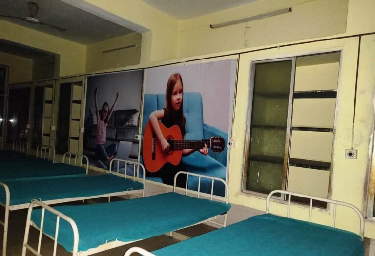 स्वास्थ्य मंत्री श्री टीएस सिंहदेव के निर्देश पर 20 बेड का कोविड पीडियाट्रिक वार्ड बनकर हुआ तैयार..