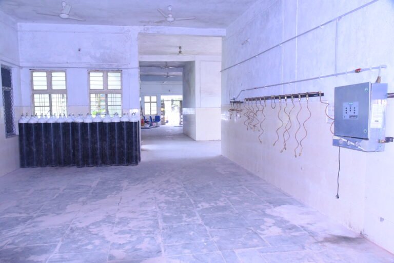 आयुर्वेद अस्पताल में 100 बेड का कोविड केयर सेण्टर शीघ्र होगा संचालित..