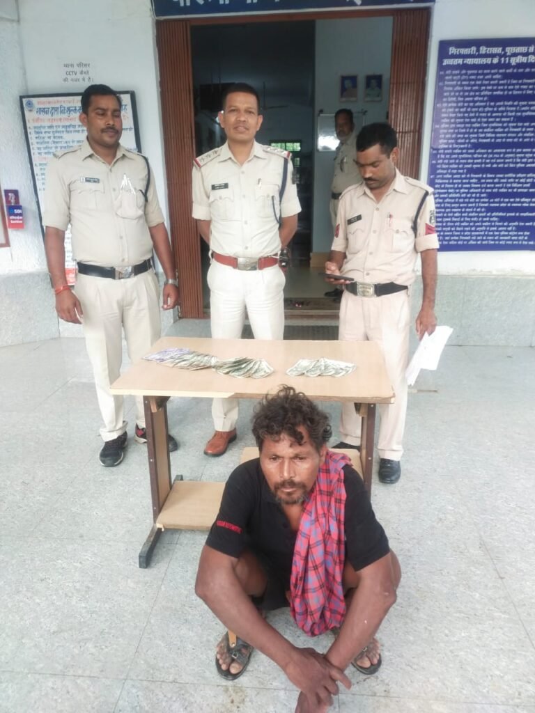 बाबरा पेट्रोल पंप से 70 हजार रुपयों की चोरी करने वाले आरोपी को 24 घंटे के भीतर गांधीनगर पुलिस ने किया गिरफ्तार…