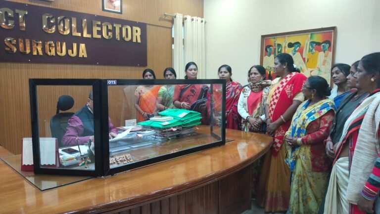 रेडी टू इट पोषण आहार कार्यक्रम बीज निगम को दिए जाने के विरोध में भाजपा महिला मोर्चा ने राज्यपाल के नाम सौंपा ज्ञापन..