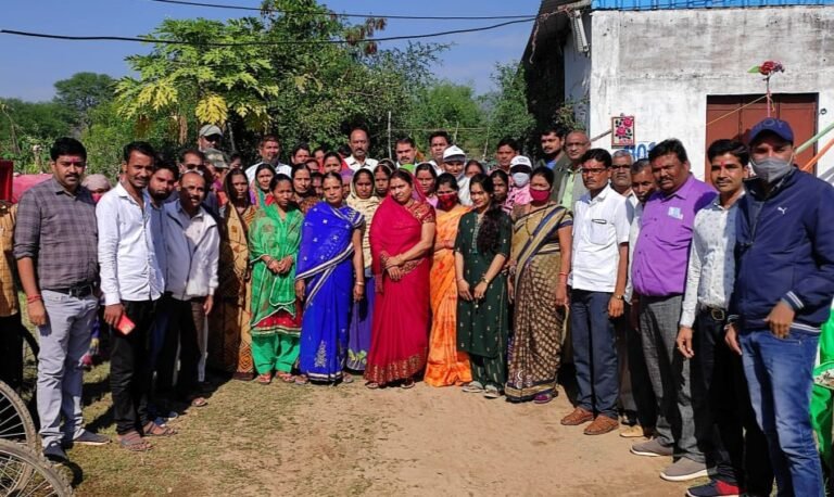 स्वच्छता कर्मियो के साथ इंटक का नववर्ष मिलन सम्पन्न