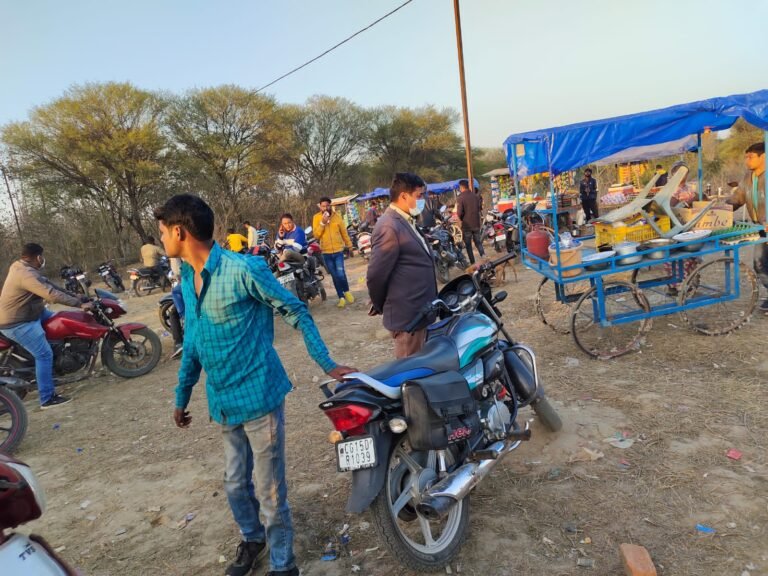 शराब दुकानों के करीब अब नही चलेंगे अघोषित चखना सेंटर, प्रशासन ने की सख्ती, हटाये गए दुकान…