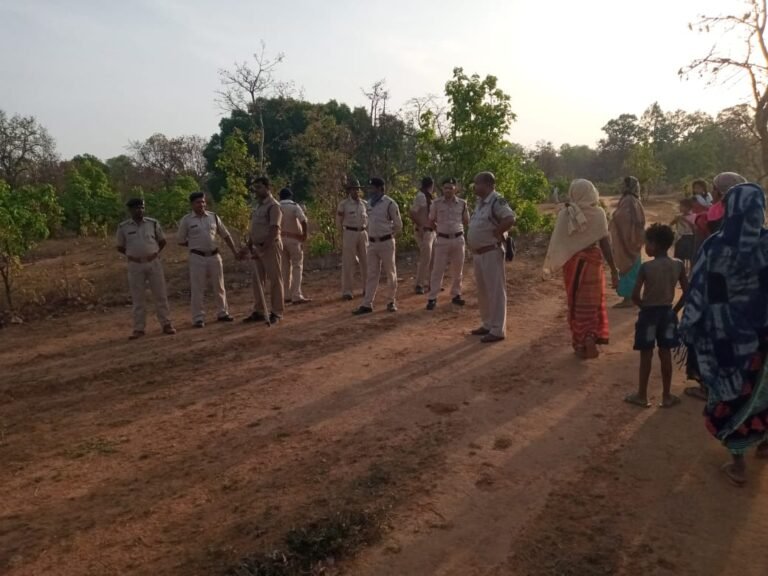 कल्याणपुर जंगल मे मिली युवती की लाश,, हत्या के बाद जंगल में दफनाया शव…