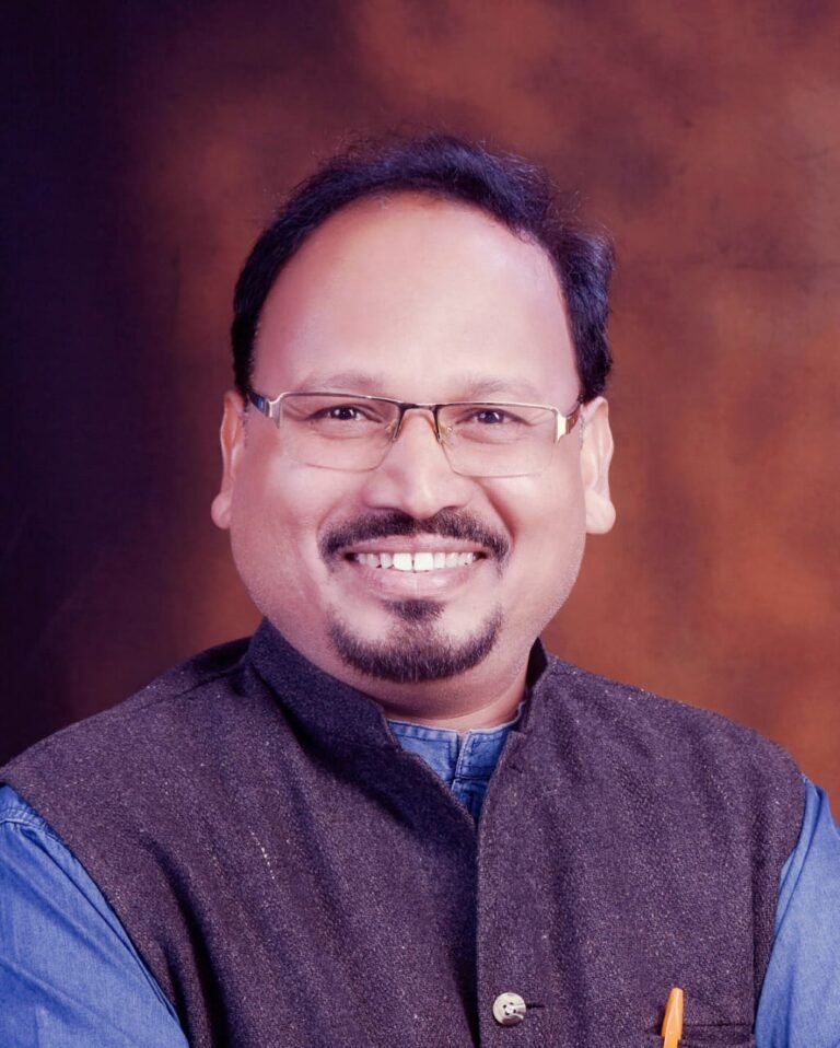 मजदूर दिवस पर मजदूरों को क्या मिला.. बोरे बासी..??- संतोष दास