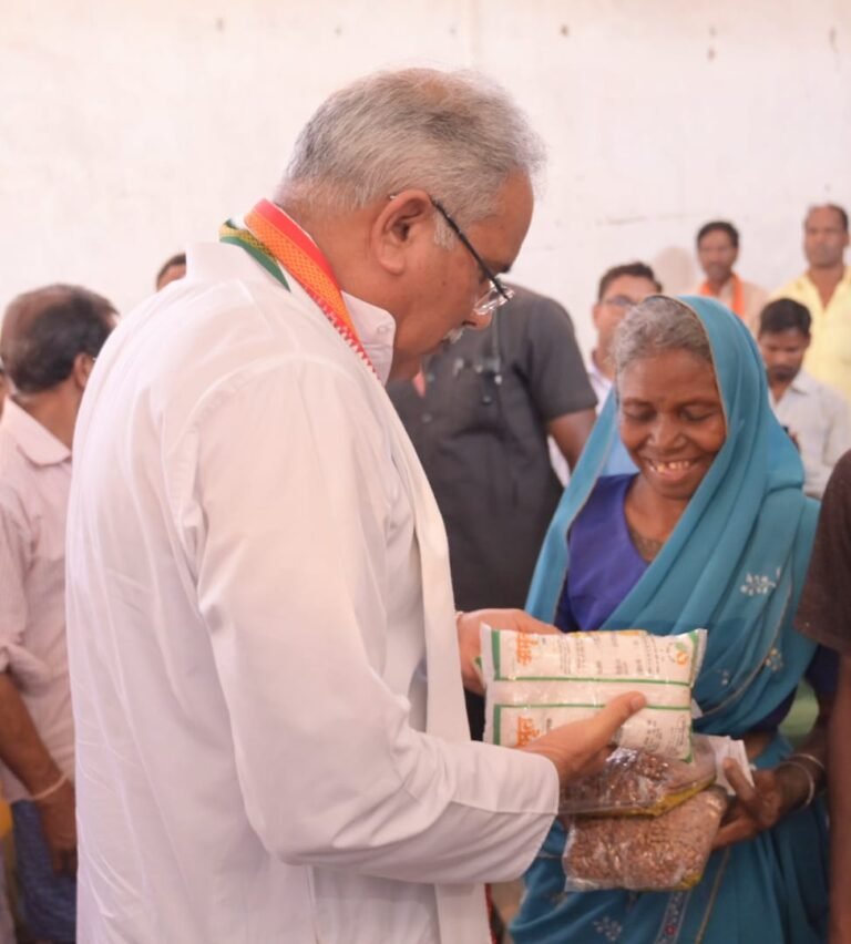 बिग ब्रेकिंग : लापरवाही पर सीएम का सख्त रवैया,,,मुख्यमंत्री ने सीएमओ को सस्पेंड करने के दिए निर्देश….