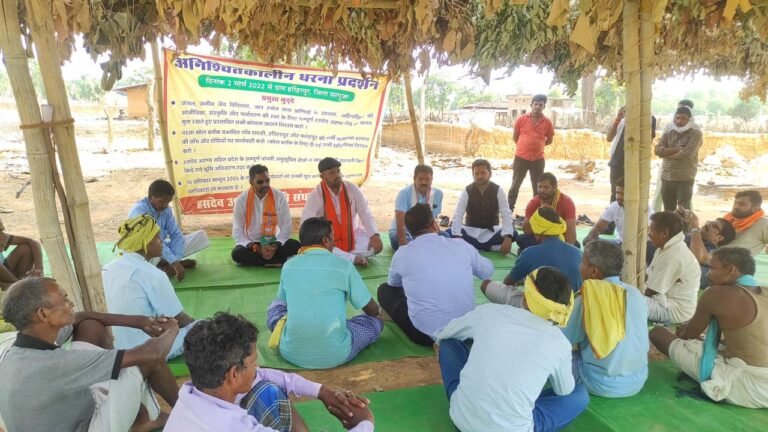 भाजपाईयों ने कांग्रेसियों को राहुल का वादा याद दिलाया,सत्ता पाते ही कांग्रेसियों की नैतिकता के मरने का लगाया आरोप