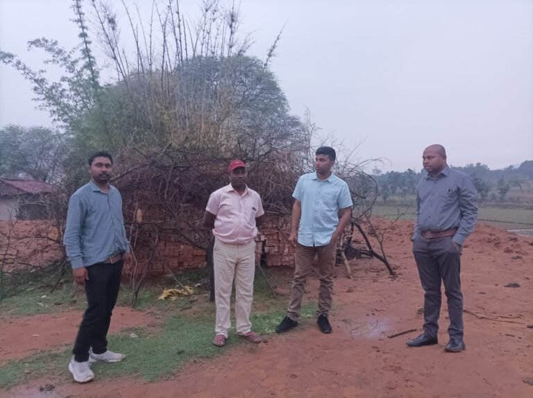 अवैध अतिक्रमण पर प्रशासन की कार्यवाही, मेंड्राकला में तहसीलदार  ने हटाया अतिक्रमण…