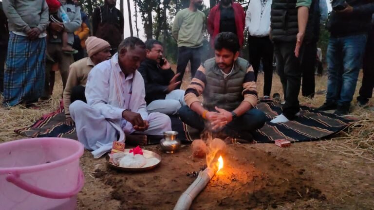 आदित्येश्वर शरण सिंह देव  सरगुजा युवराज ने किये पंचायत भवनों के लिए भूमि पूजन…