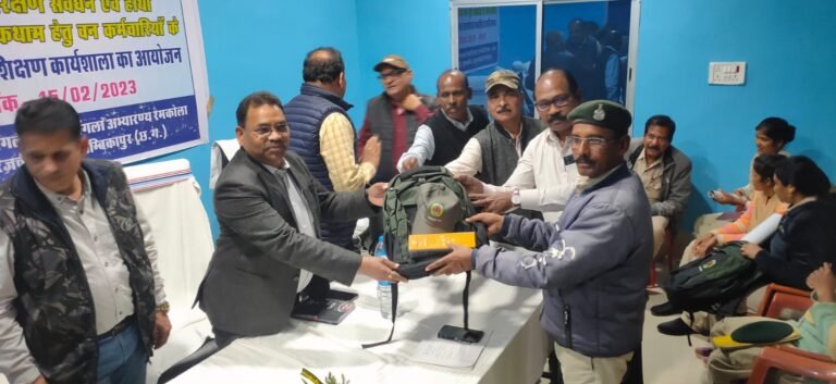 वन्यप्राणी संरक्षण संवर्धन, हाथी मानव द्वंद के रोकथाम एवं वन कर्मचारियों एवं फायरवायरों के दक्षता विकास के लिए 2 दिवसीय प्रशिक्षण रमकोला में संपन्न…