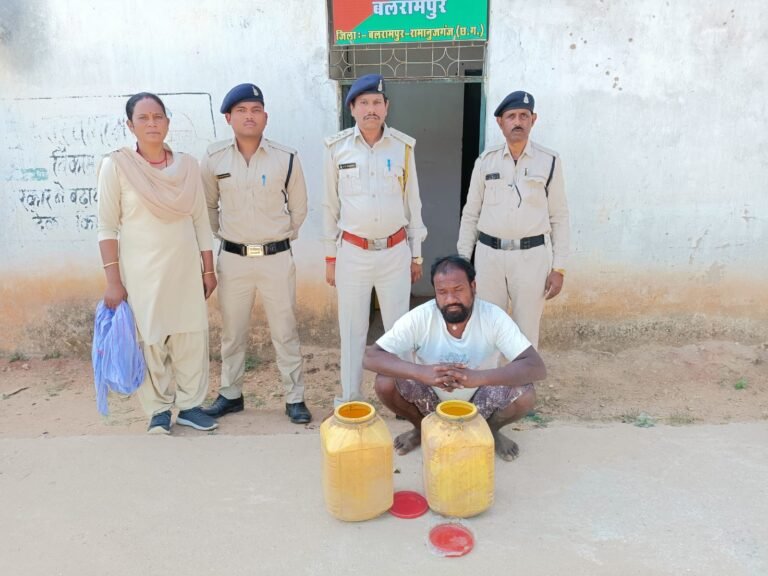 आबकारी विभाग ने किया 60 लीटर अवैध महुआ शराब जब्त..