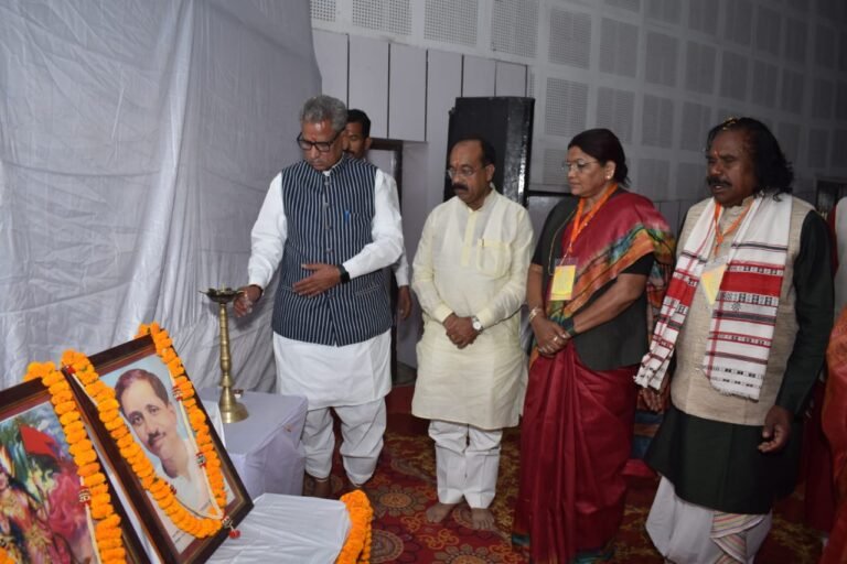 सरगुजा संभाग से बनेगी छत्तीसगढ़ में भाजपा की सरकार, पुरे प्रदेश में भूपेश सरकार के खिलाफ परिवर्तन की लहर – ओम माथुर