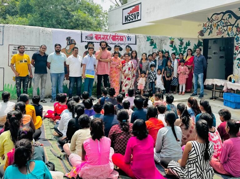 सरला सिंह एवम् शैलेंद्र प्रताप सिंह ने बालिका गृह के बच्चियों के साथ मनाया राम नवमी का त्यौहार…