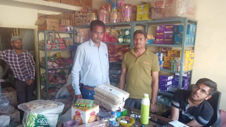 राजेश किराना का चिकन मसाला मिला अमानक…