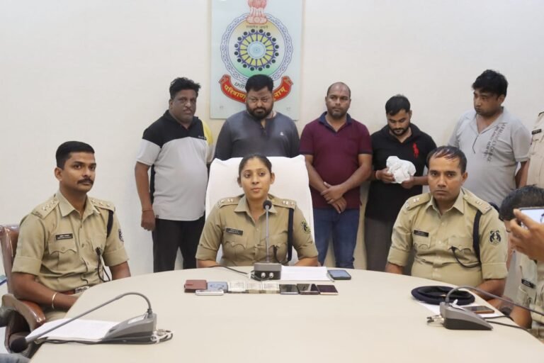 आईपीएल मैच के दौरान सट्टा लगाकर करोडो का दाव लगाने वाले 05 आरोपियों को पकड़ने मे सरगुजा पुलिस को मिली सफलता…