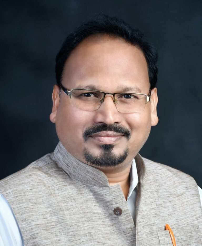 उपमुख्यमंत्री पद कॉंग्रेस का मास्टरस्ट्रोक या बाबा के साथ जोक – संतोष दास सरल