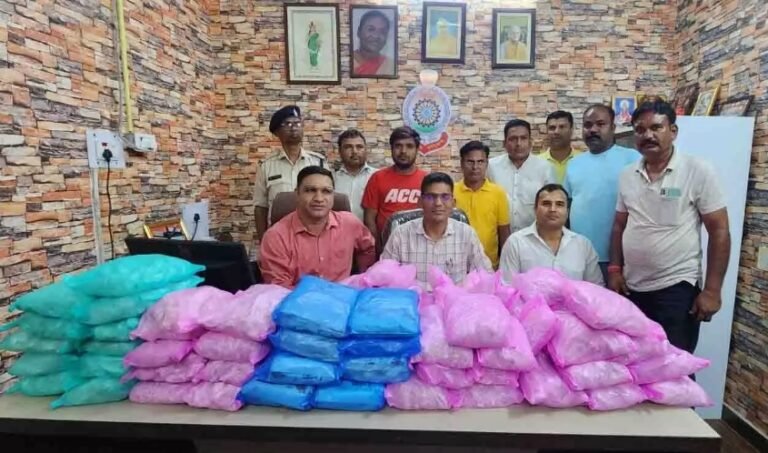 चेकिंग के दौरान 2 करोड़ के चांदी के साथ 3 गिरफ्तार…