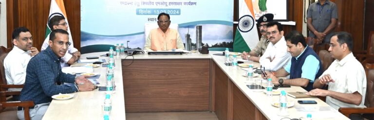 कलेक्टर-एसपी के कार्यों से ही सरकार की छवि बनती हैः मुख्यमंत्री साय