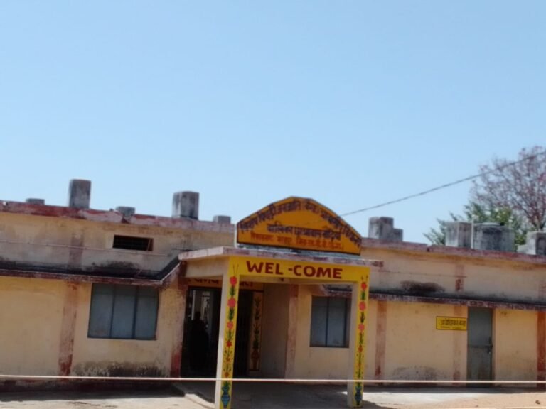 विशेष पिछड़ा जनजाति बैगा छात्रों के साथ दुर्व्यवहार परिजन हो रहे परेशान….