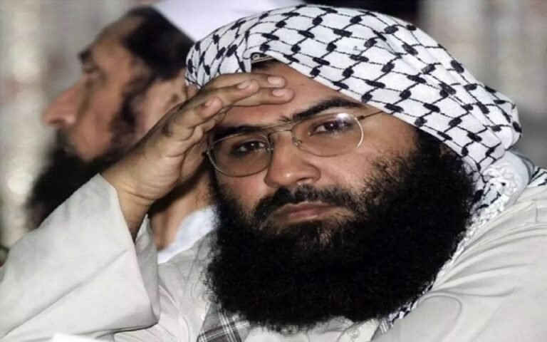 खत्म हुआ आतंकी मसूद अजहर का पूरा परिवार, पत्नी और बेटे समेत 14 लोगों को सेना ने एयर स्ट्राइक में मार गिराया…
