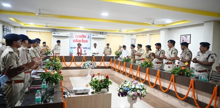 पुलिस के लिए जनता के मन में सम्मान और अपराधियों में भय होना चाहिए-उपमुख्यमंत्री विजय शर्मा