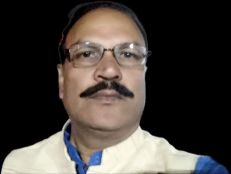 अंबिकापुर के वर्तमान जिला न्यायालय से सटे शासकीय भूमि पर ही नवीन न्यायालय भवन का निर्माण हो- राजेश दुबे