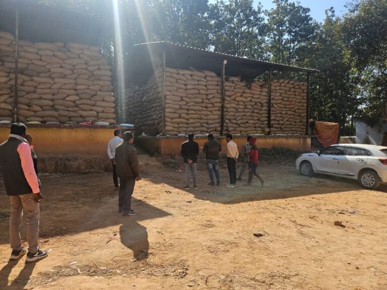 धान उपार्जन केंद्रों का किया गया भौतिक सत्यापन, चंदौरा व लटोरी में पाई गई कमी…