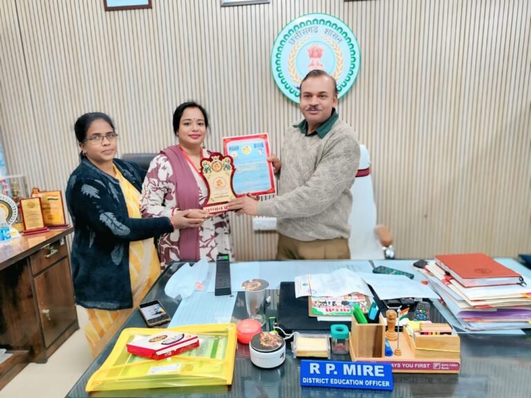 शिक्षा सागर फाउंडेशन के राजस्थान क्रांतिकारी नवाचारी शिक्षक सम्मान से मनेंद्रगढ़ की शिक्षिका सम्मानित…