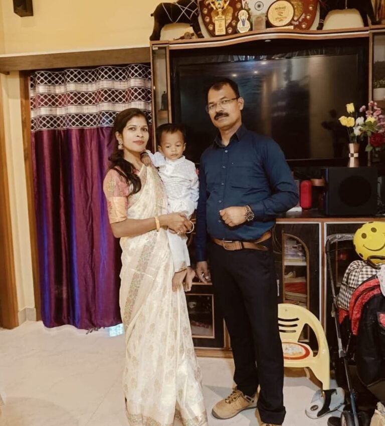 भगवान के घर देर मगर अंधेर नहीं… अंततः SI रश्मि सिंह के पति और प्रधान आरक्षक पन्नालाल पर दर्ज हुआ FIR,, बेसहारा मां को मिला न्याय…