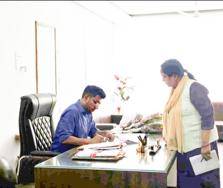 मनेंद्रगढ़ वनमंडल को मिला नया डीएफओ, चंद्र कुमार अग्रवाल (IFS) ने संभाला पदभार…