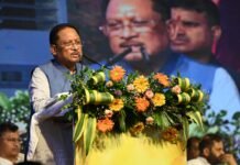 दो दिवसीय रामगढ़ महोत्सव के समापन समारोह में रंगारंग सांस्कृतिक कार्यक्रमों की रही धूम…