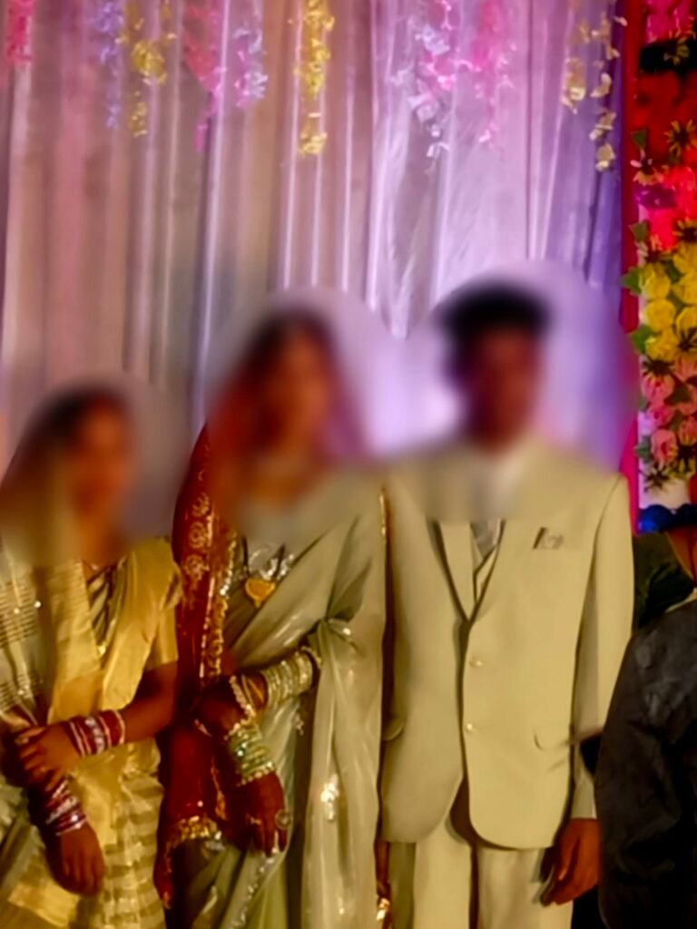 सूरजपुर में सिस्टम की बड़ी लापरवाही: नाबालिग की करा दी गई शादी, महिला एवं बाल विकास विभाग ने साधी चुप्पी!आंगनबाड़ी कार्यकर्ता के एक ‘झूठ’ ने खोली पोल…